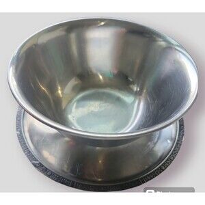 Stainless Steel 18/8 Round Gravy Bowl with Attached Decorative Drip Plate - 6 in